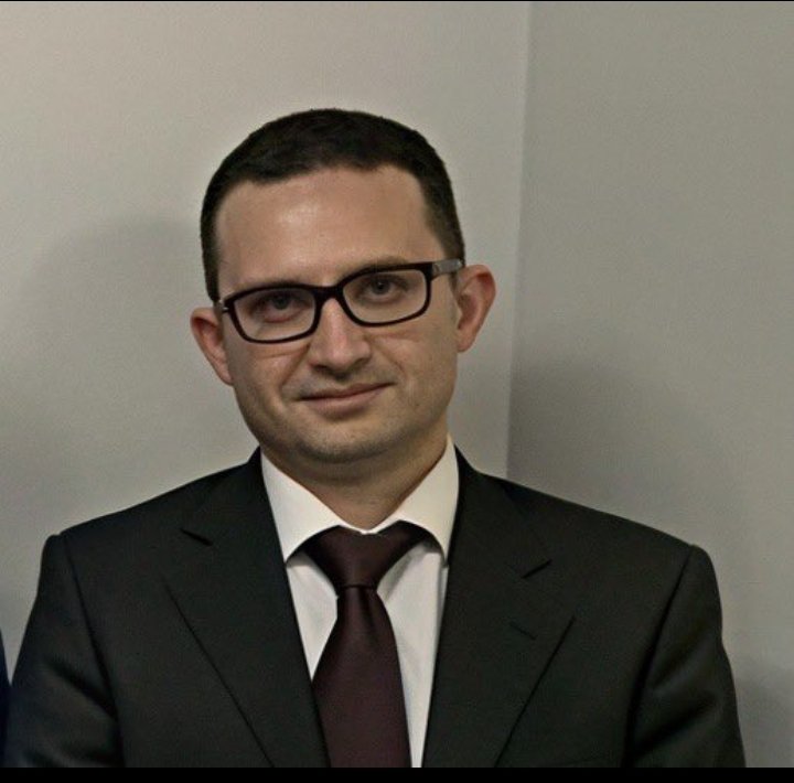 helpiran tweet media