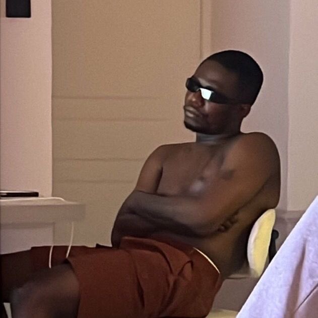 Hood lord tweet media