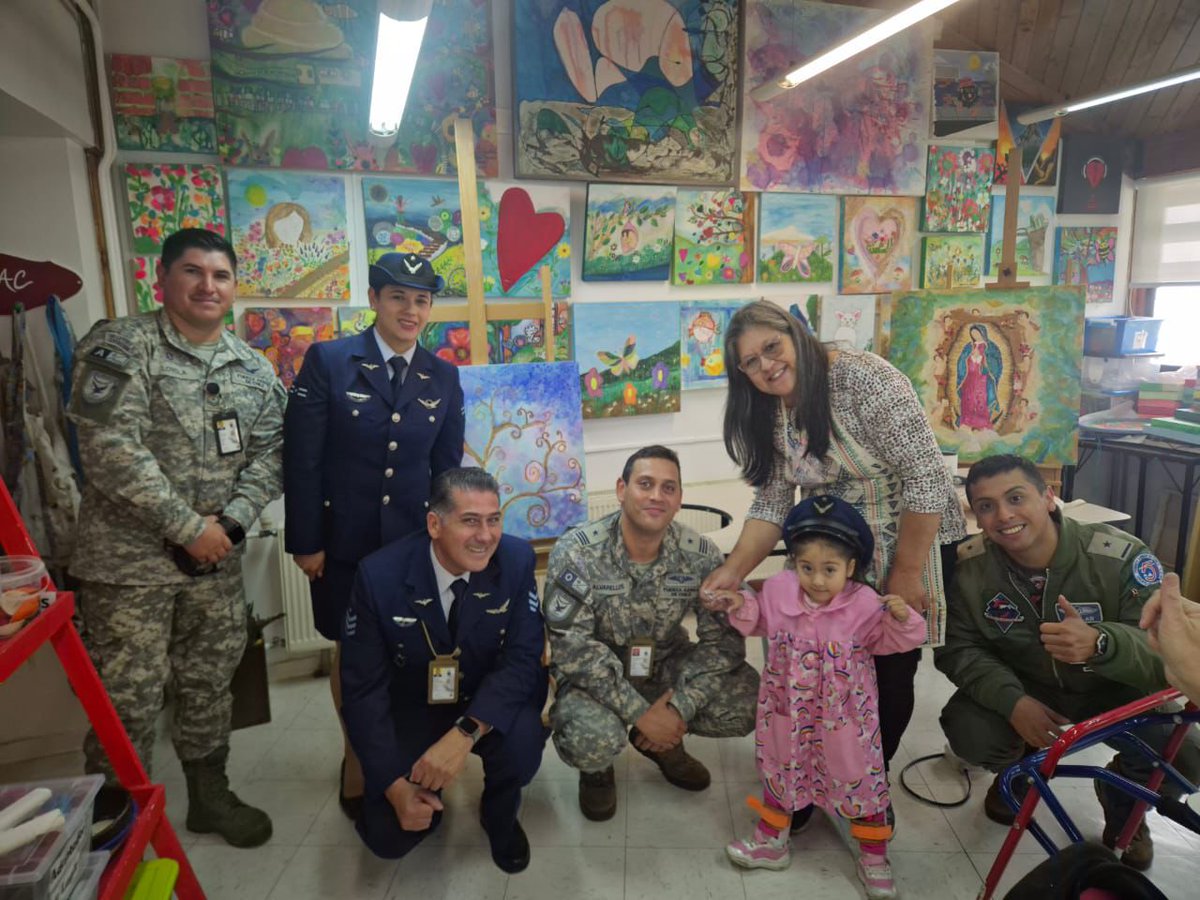 Fuerza Aérea de Chile tweet media