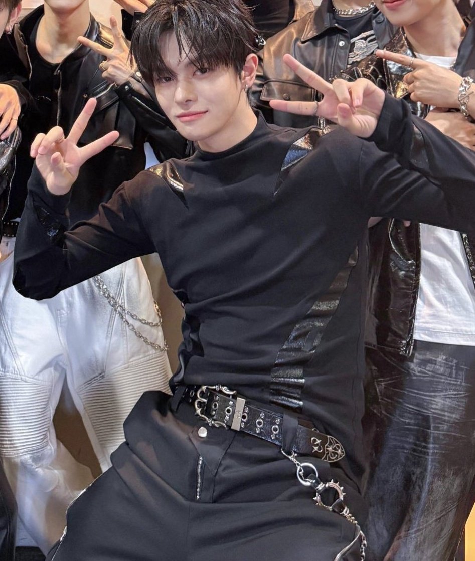 lizz ♥︎ ⸝⸝⸝ tweet media