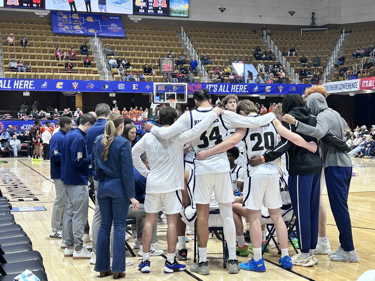 TheJeffCate's tweet photo. Go be great @ParkerRobison10 … appreciate what you did on and off the court! 🫡 https://t.co/pY5QVk0d14