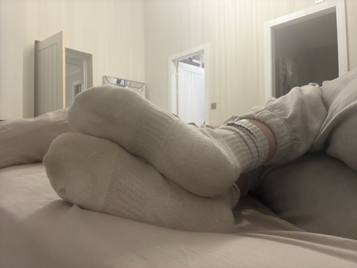 GODDESS MITZEE 🎀 tweet media