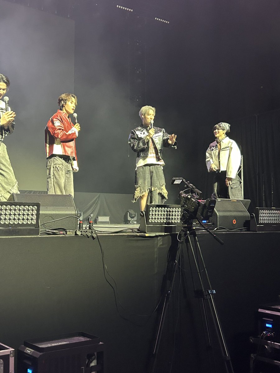 sasa ☼ seeing lykn!! tweet media