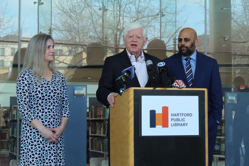 Rep. John Larson tweet media