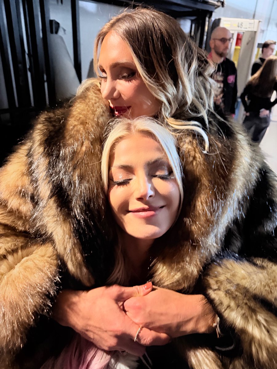 Walter Zastrow tweet media