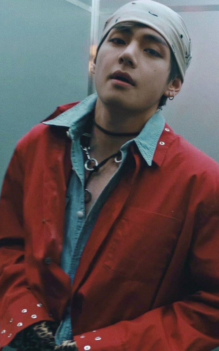 narkomanka_t tweet media