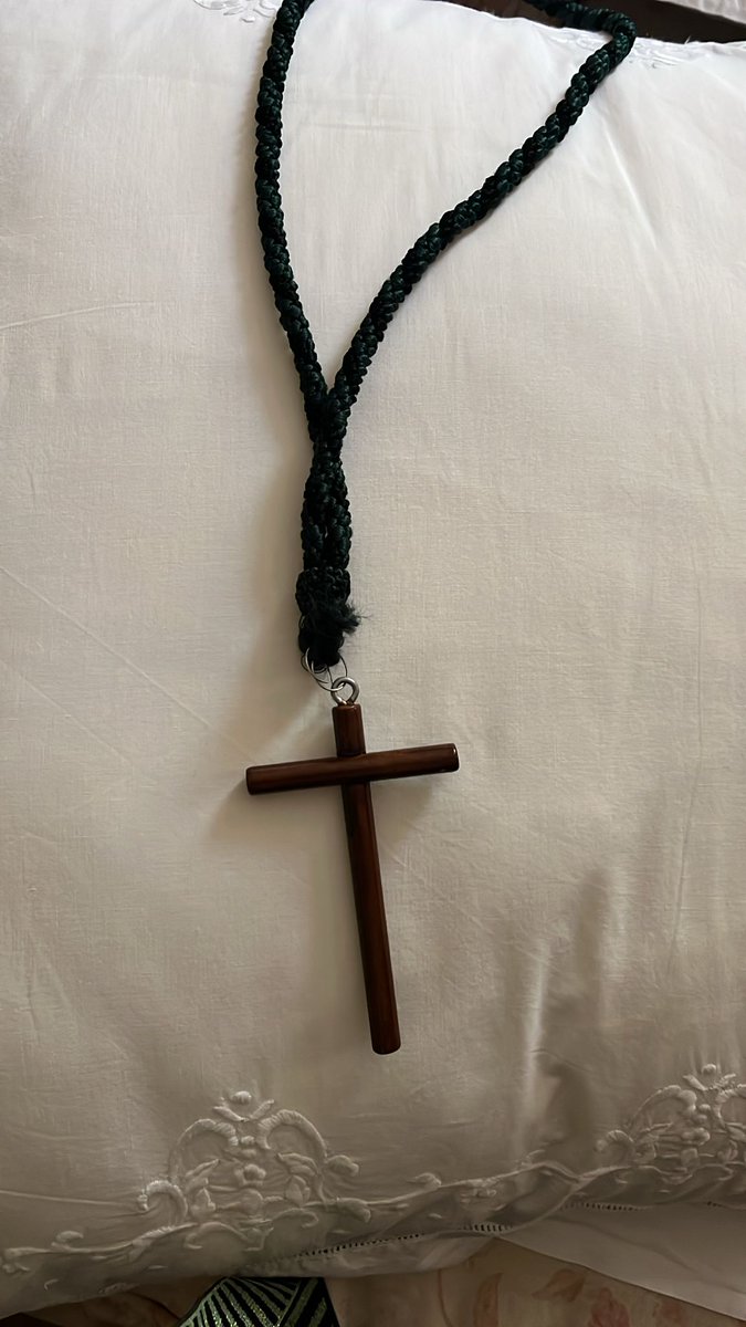 Lucía de Burgos tweet media