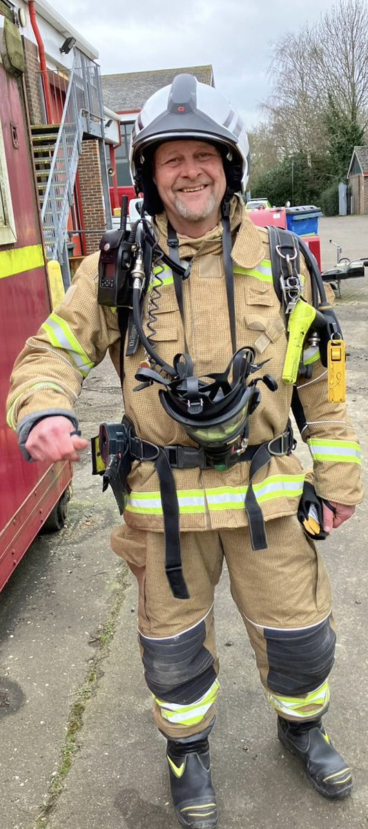 GrandadWolf 🎗️🧡🖤🐺 tweet media