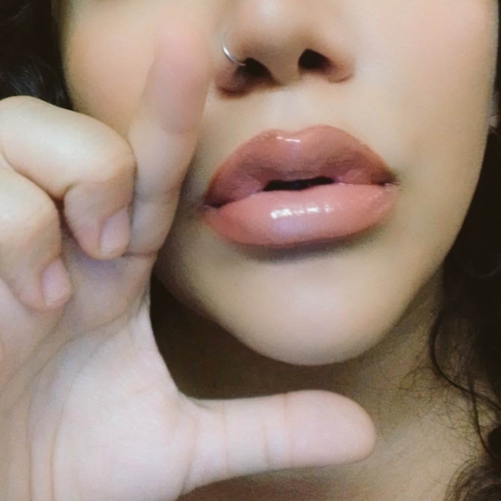 BrattysSubs's tweet photo. I find it hot when you're weak and crave submission 😈 https://t.co/LInc4UVmVN