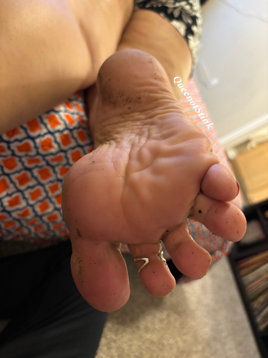 Queen of Stink OG tweet media