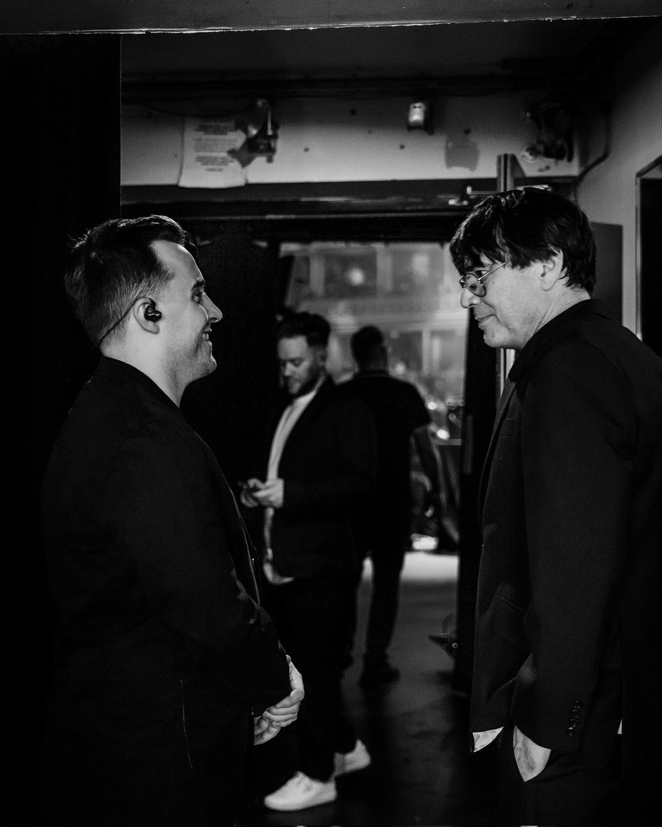 Alex James tweet media