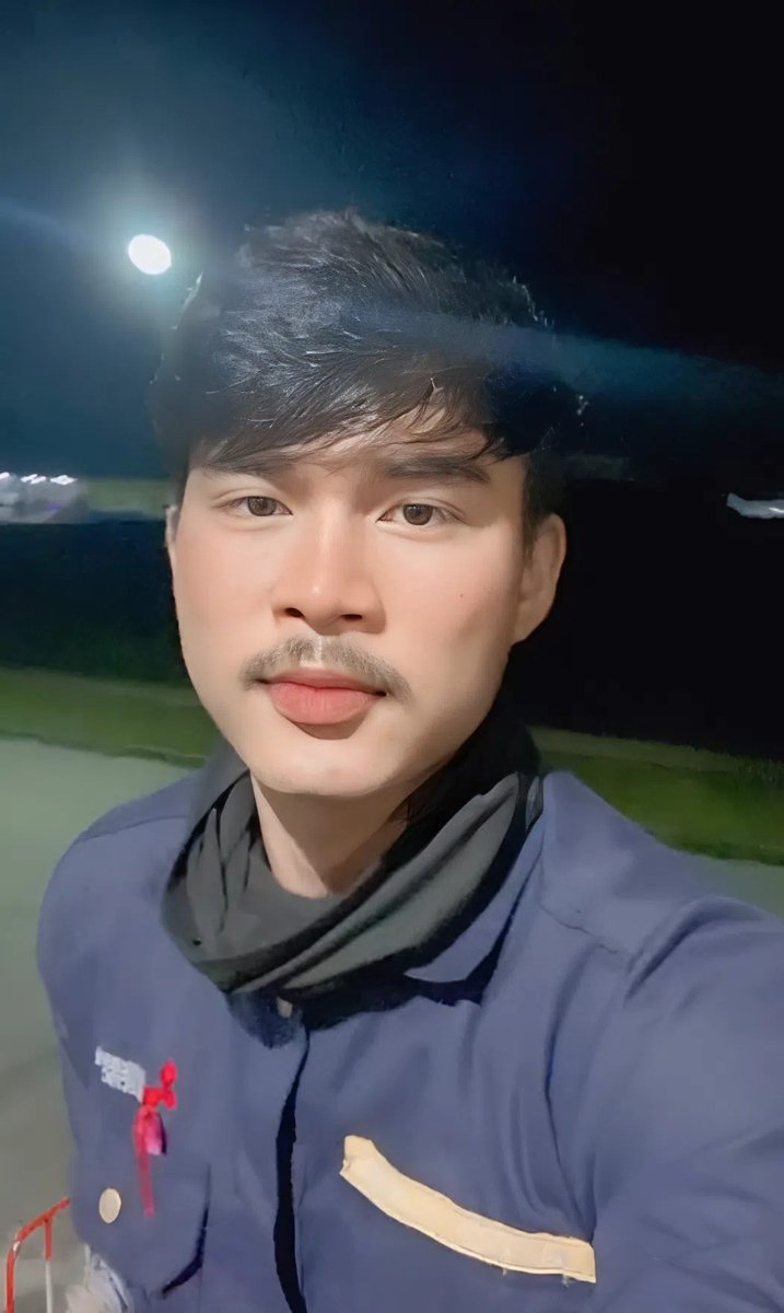 พอบอกว่าทำงานโรงงาน เขาก็หายไป 🤣🤣#บ่อวิน #ปิ่นทอง #เครือสหพัตน์ #มาบยางพร #สะพานสี่ #ปลวกแดง