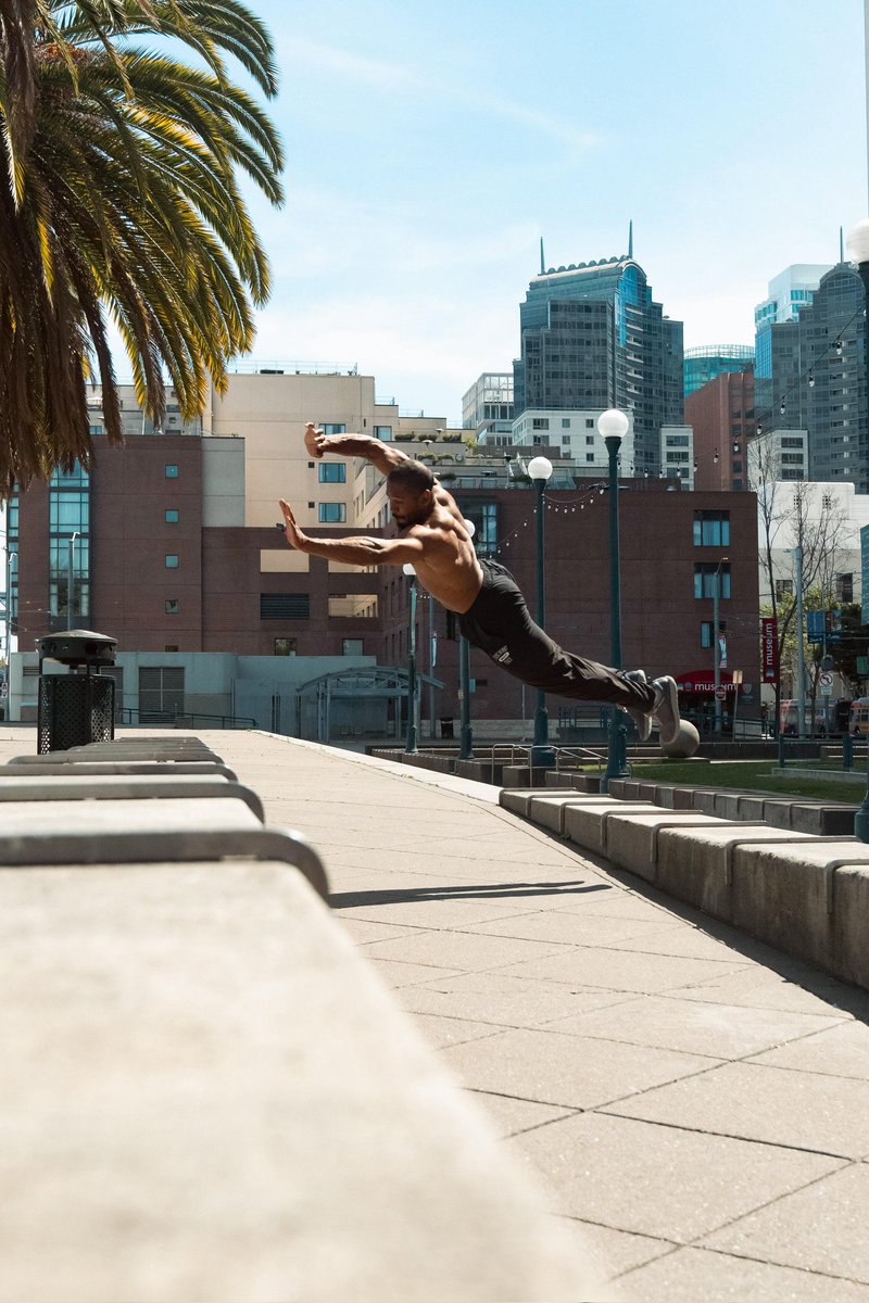 WhoIsWavezilla's tweet photo. If you're tryna get fit with me in The Bay Area, hit my line! https://t.co/We4elcp05v