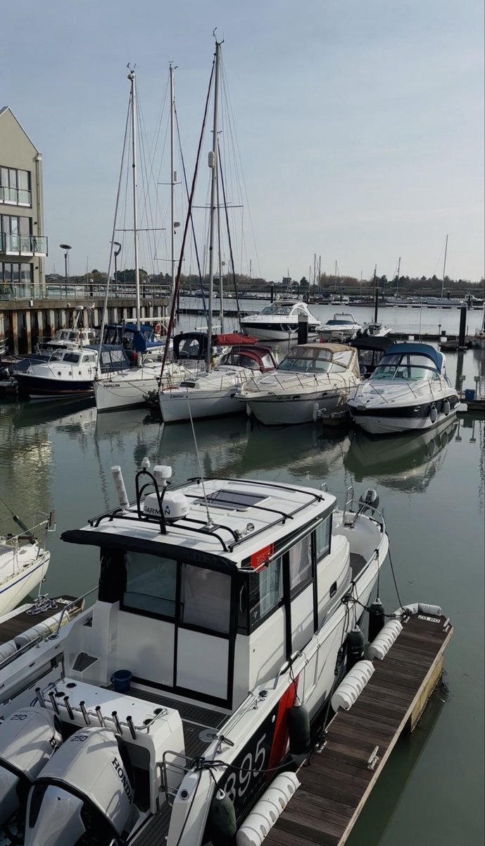 GoScenicView's tweet photo. Check out this shorts about Brightlingsea seafront, Essex:

#sea #place #TravelWithUs #CoastalVibes #beach #marchspecial #travelphotography #video2026 #shortescape #shorts #VIDEO 

 #uktravel #beachvibes #seafront #beachwalk #shorts #video #hdr #uk

https://t.co/iWKEWEm5f7 https://t.co/yxSgjK64lp