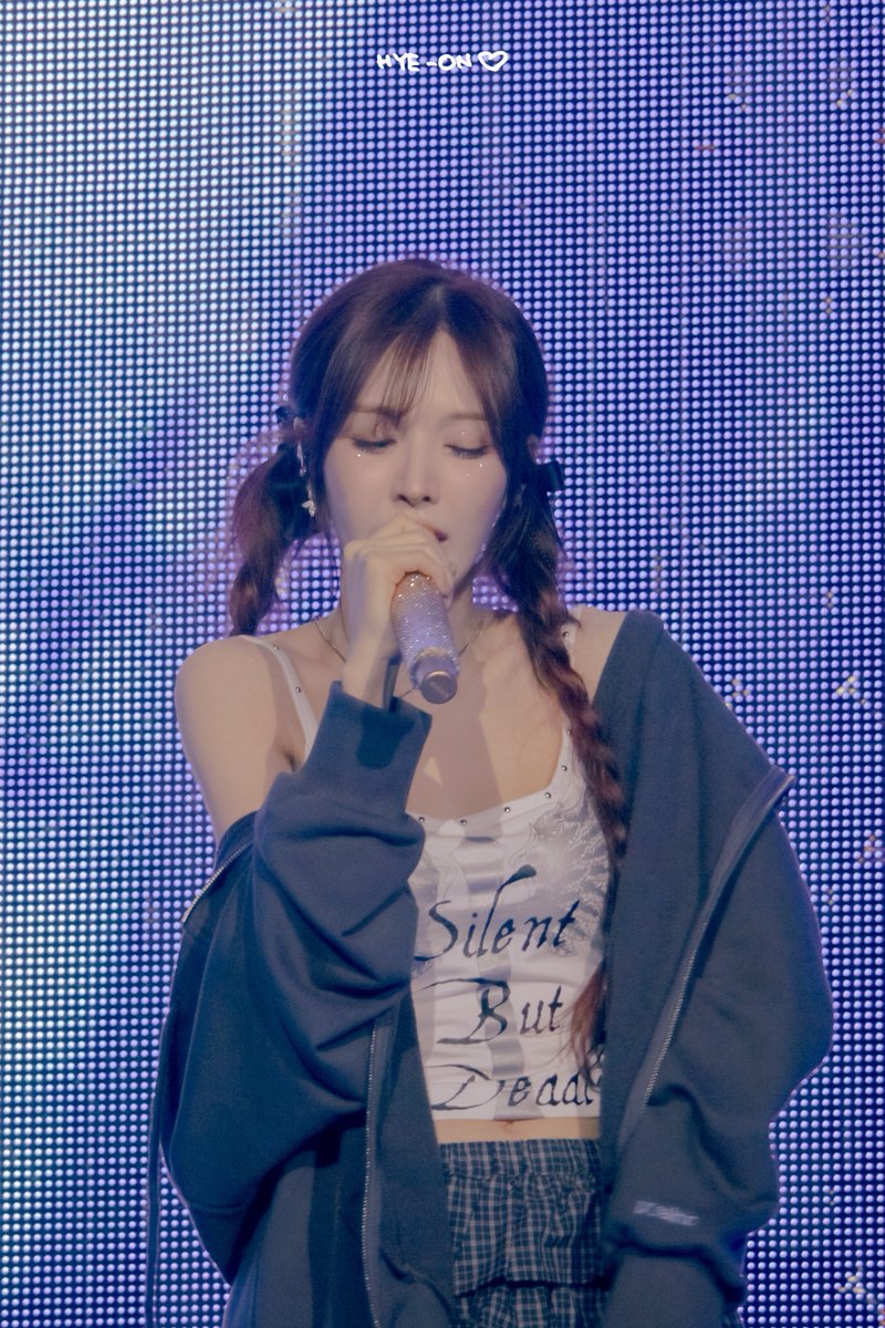 ➢𝙃𝙔𝙀-𝙊𝙉 (상태:라이츠온처하자) tweet media