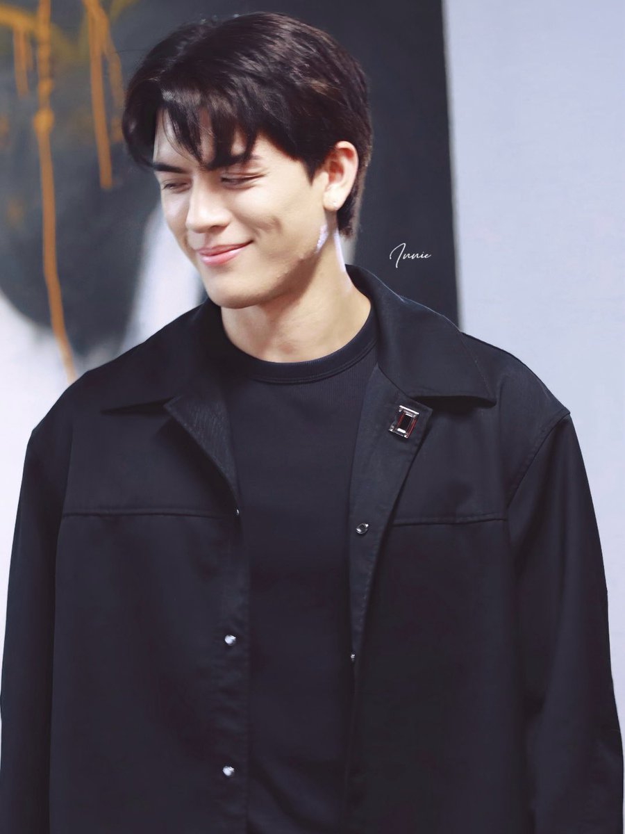 𝑰𝒏𝒏𝒊𝒆 ʕ •̀ ω •́ ʔ tweet media