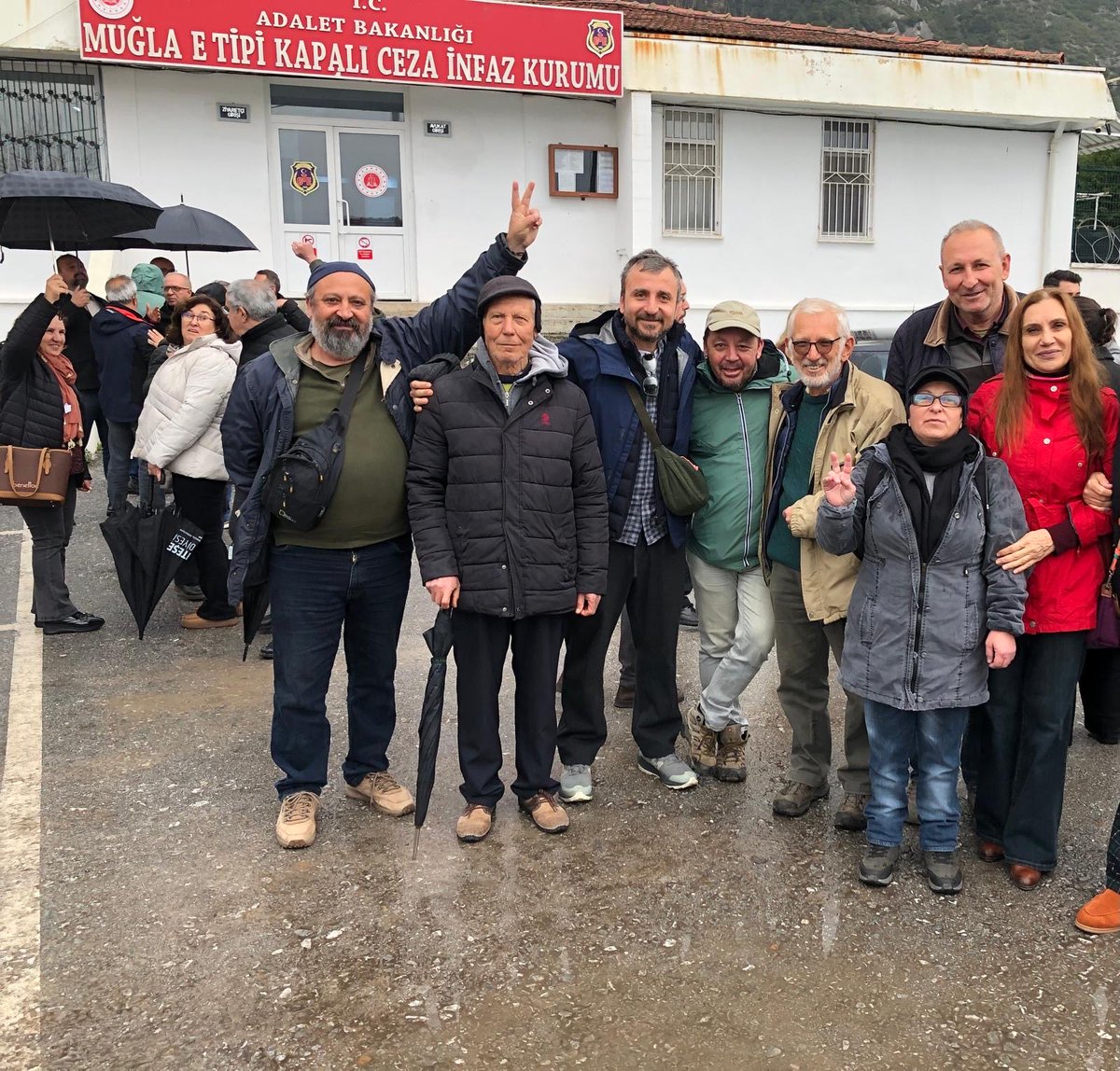 DEM Parti Muğla tweet media