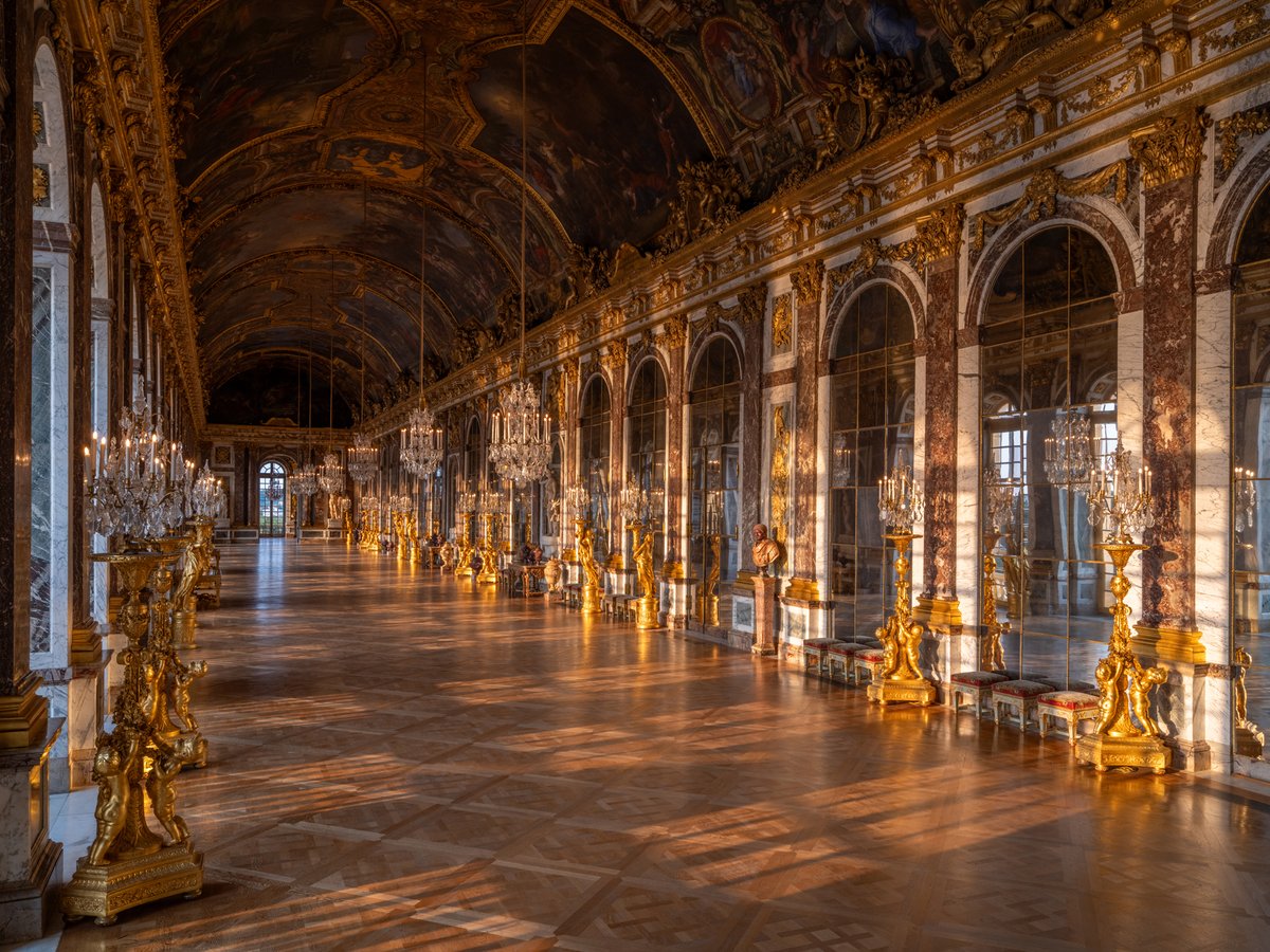 Château de Versailles tweet media