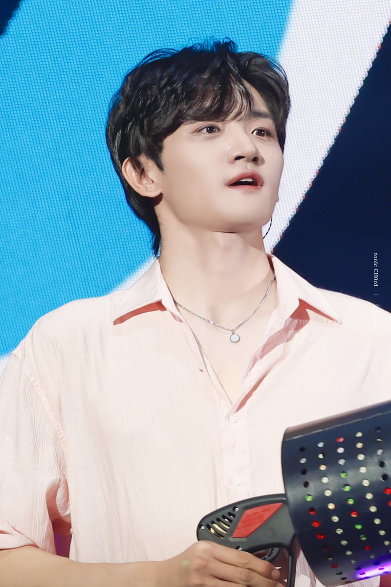 𝐭𝐨𝐧𝐢𝐜 𝐂𝐇𝟎𝐫𝐝 tweet media