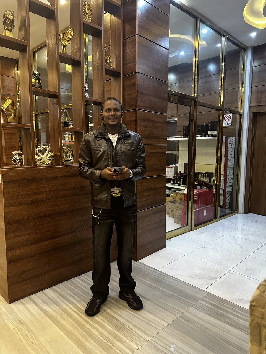 Tycoon_sammy's tweet photo. Happy birthday to me forever gonna be a winner 🏆 https://t.co/1x7V4oB0rO