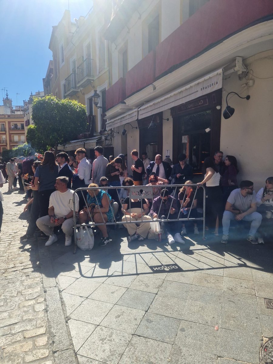 elllamadorcsr tweet media