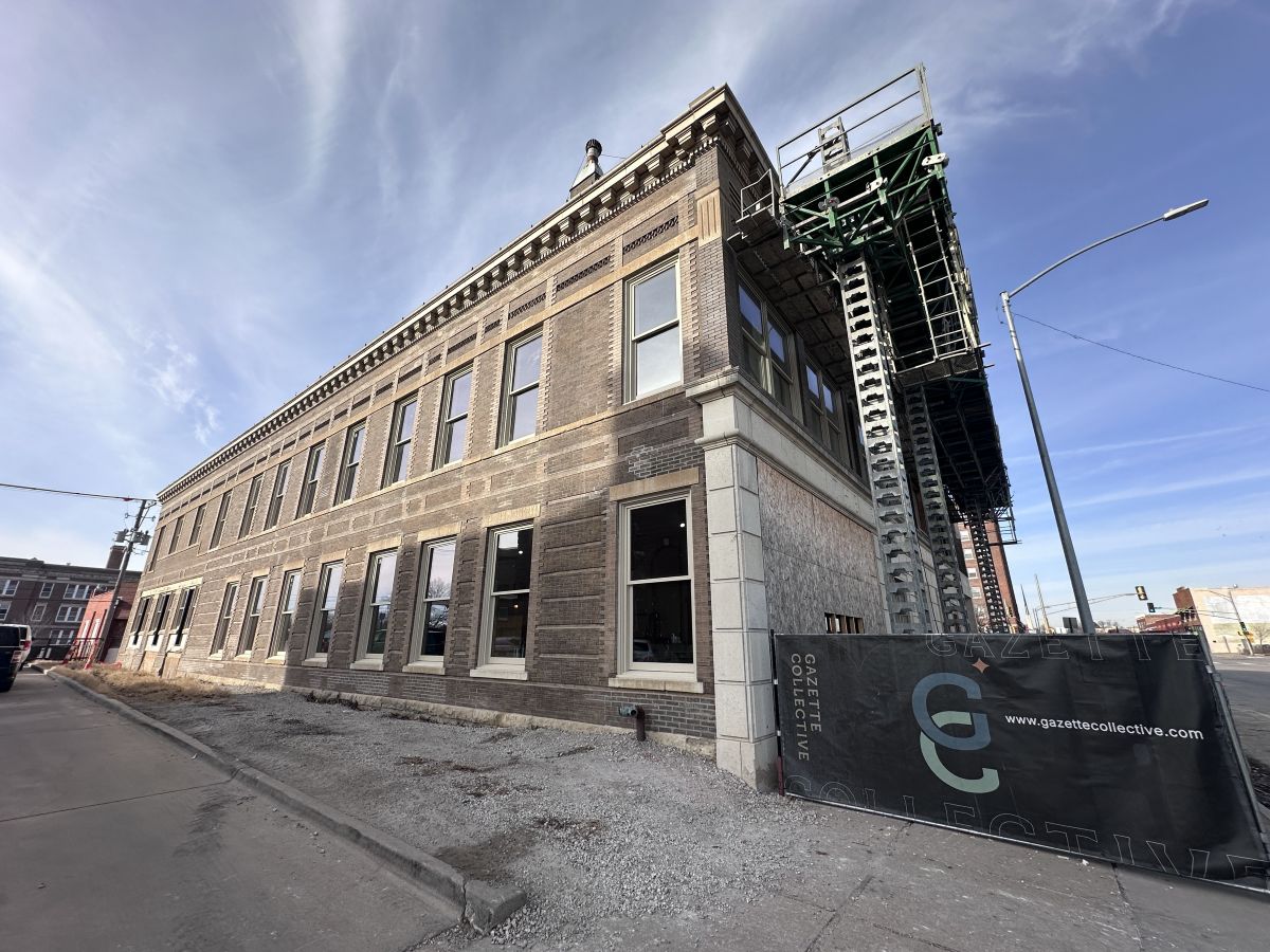The Emporia Gazette building is almost ready to welcome restaurant-goers, residents, and visitors to the region. Learn why the renovations to this historic space are so valuable. emporiarda.org/news-and-media…