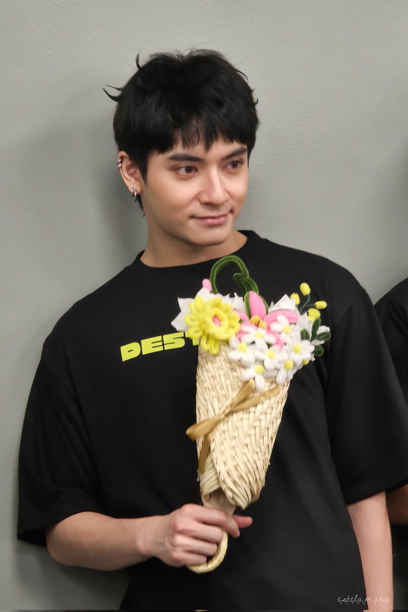 estela marie ✨️ tweet media