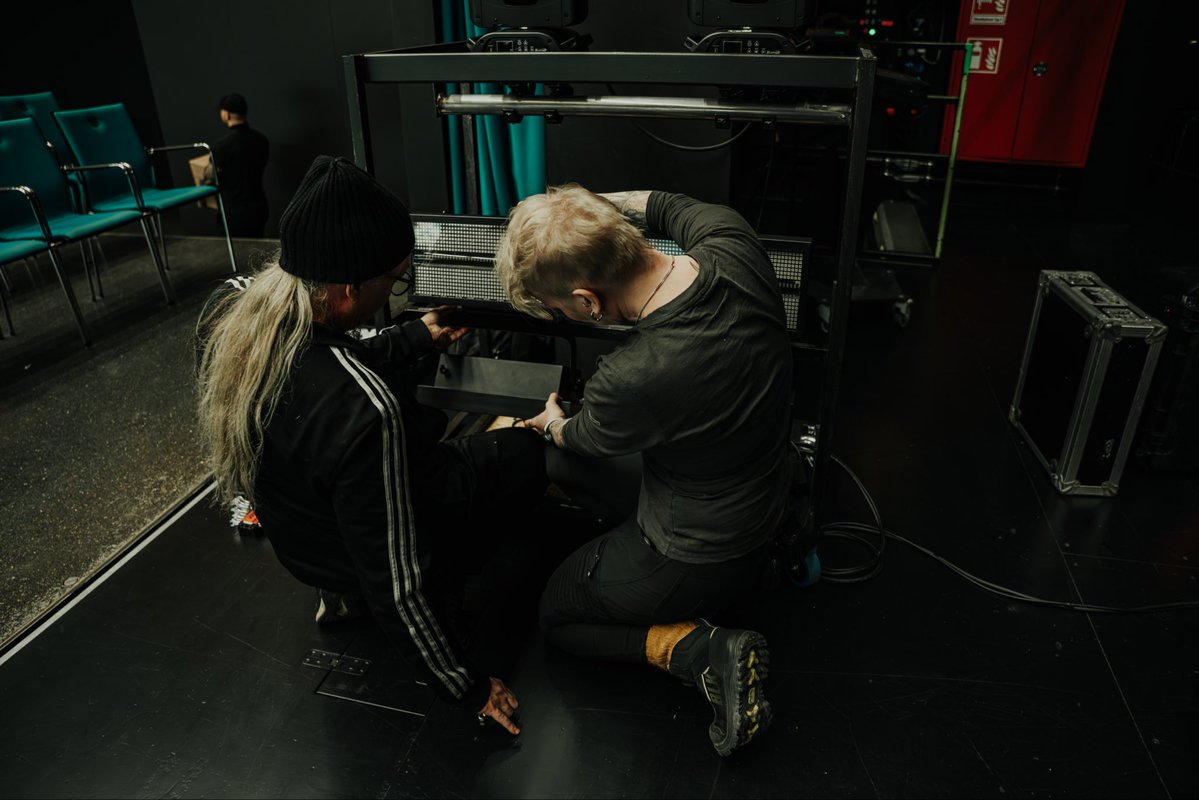 Hypocrisy tweet media