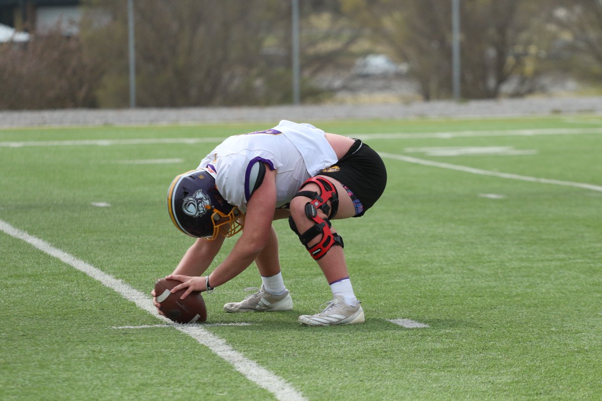 GoConqs's tweet photo. 🏈Football | #GoConqs

@GoConqsFB back to the grind on the field as spring practice has begun #BurnTheBoats

Full Gallery: https://t.co/mrveWSaiMj https://t.co/W4HCKEO4TH