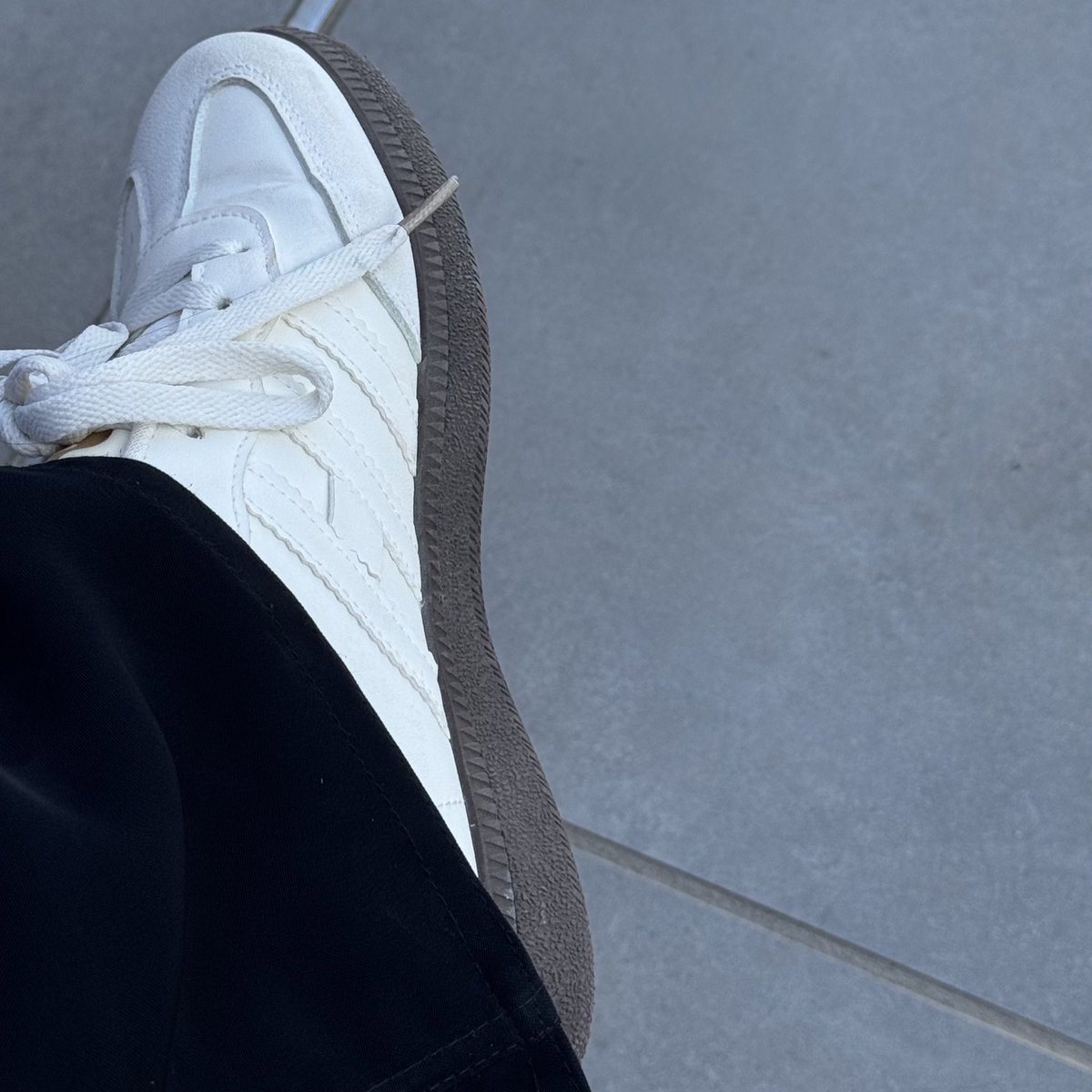 ديـم tweet media