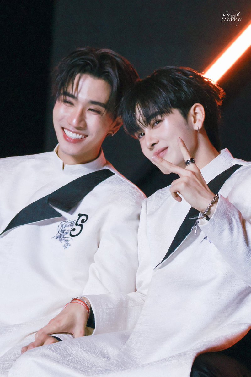 เด็กชายbestiepoppy v.ll tweet media