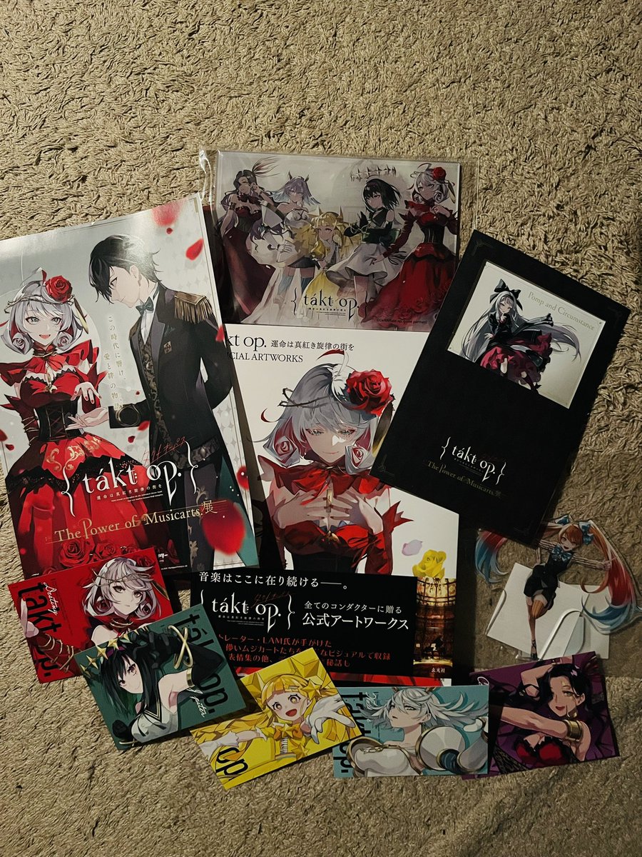 Manica_fps's tweet photo. #takt_op #タクトオーパス #LAM 
人生で初めてゲームのアートワークを買いました

見応えとLAMさんの発想が凄すぎて1人で「すごい！！」って言いながら一瞬で見てしまいました。

改めてLAMさんのイラストもこのゲームは大好きだと思いました
未公開のキャラクターも動いているところ見たかった https://t.co/x6qBaK0cTM