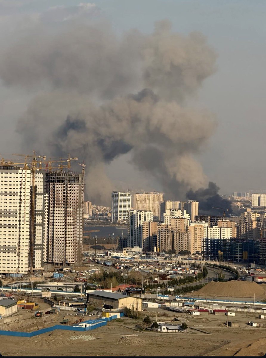 پاداش tweet media