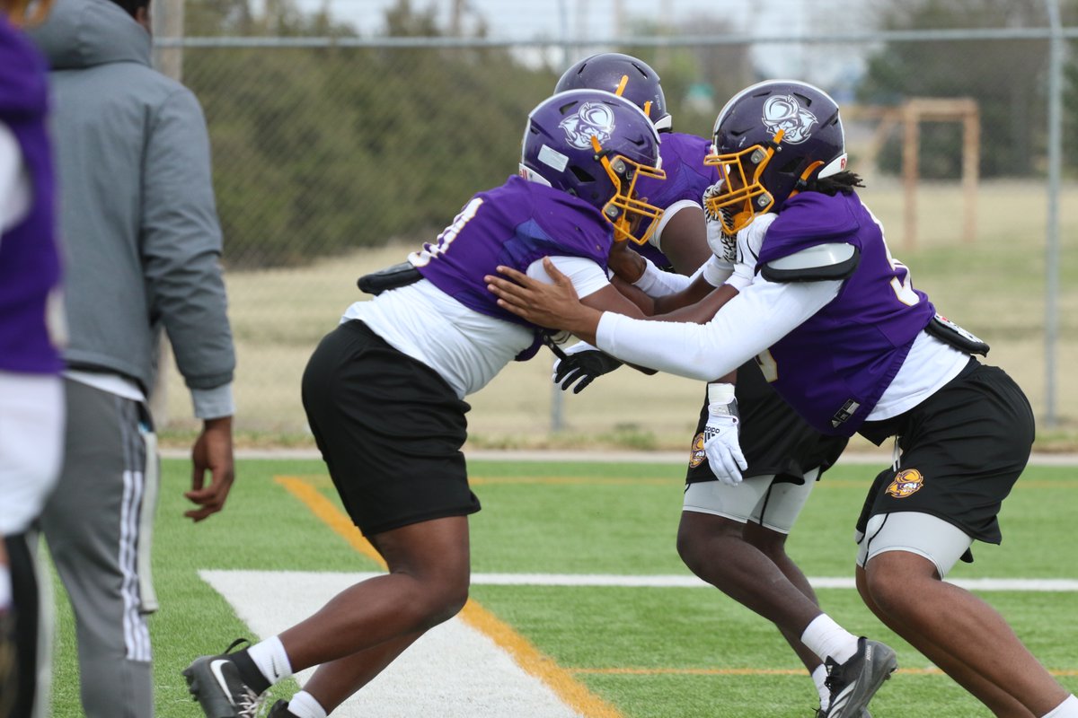 Dodge City CC Conquistadors tweet media