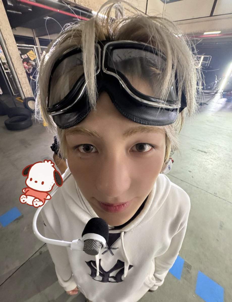 hoonpariz's tweet image. . ܁₊ ⊹ . ܁ ⟡ ܁ . ⊹ ₊ ܁. . ܁₊ ⊹ . ܁ ⟡ ܁ . ⊹ ₊ ܁.

Keep on shining shining
Radiant with joy ˗ˏˋ ★ ˎˊ˗

#SaiSelcaDay #42SD #SSD #HANJIHOON #JIHOON #한지훈 #지훈 #투어스 @TWS_PLEDIS