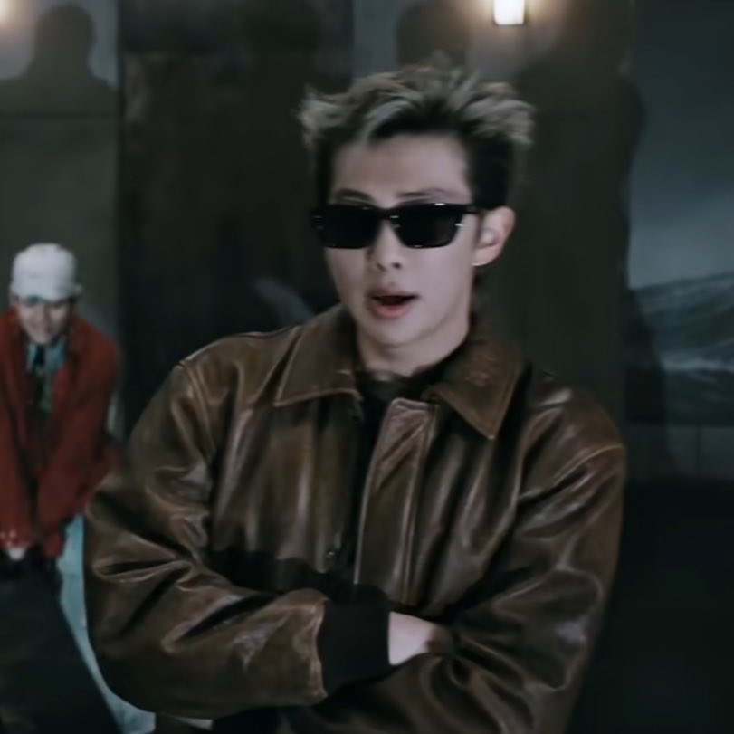 kirsty⁷ tweet media