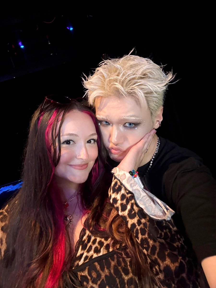 Tee ᥫ᭡.ִֶָ𓂃 missing justb tweet media