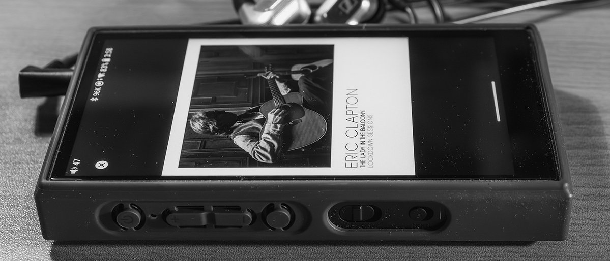 hometheatergeek's tweet image. In an era when our mobile phones have become really good music players, it might beg the question “do we need portable music players anymore?” View our recent review! @FIIO_official 

#fiio #m21 #musicplayer #portableaudio

t.ly/npNbA