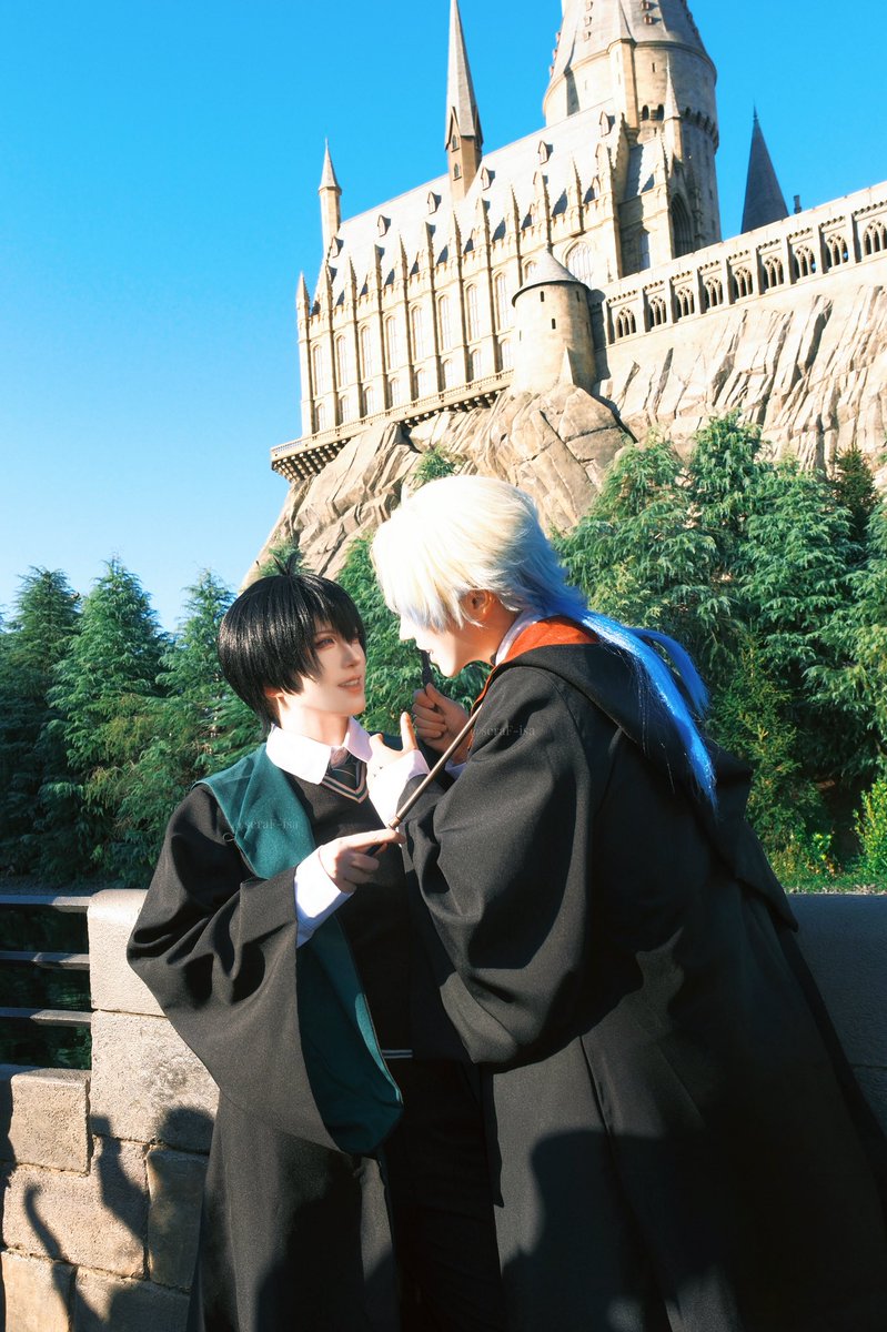 seraF-isa tweet media