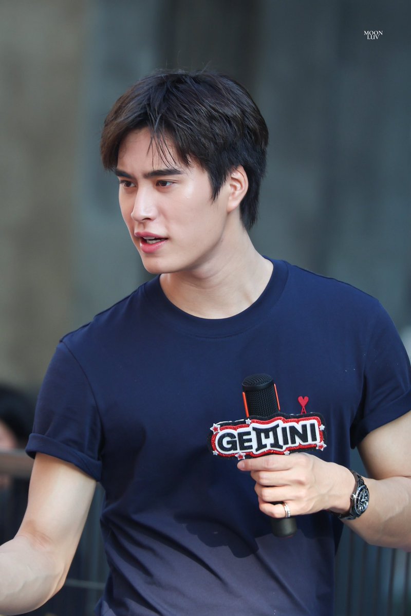 𝐌𝐎𝐎𝐍𝐋𝐔𝐕 tweet media