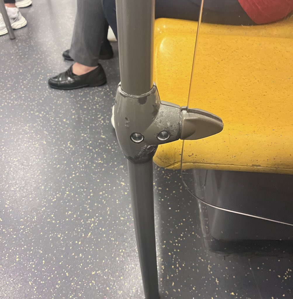 ป้ากรักตุ้ย tweet media