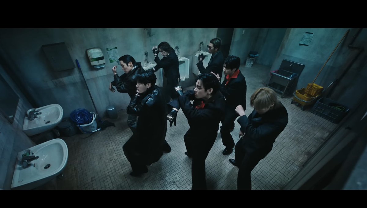 tksovers's tweet photo. CRAZIEST MV EVER https://t.co/WF6ktmOpa6