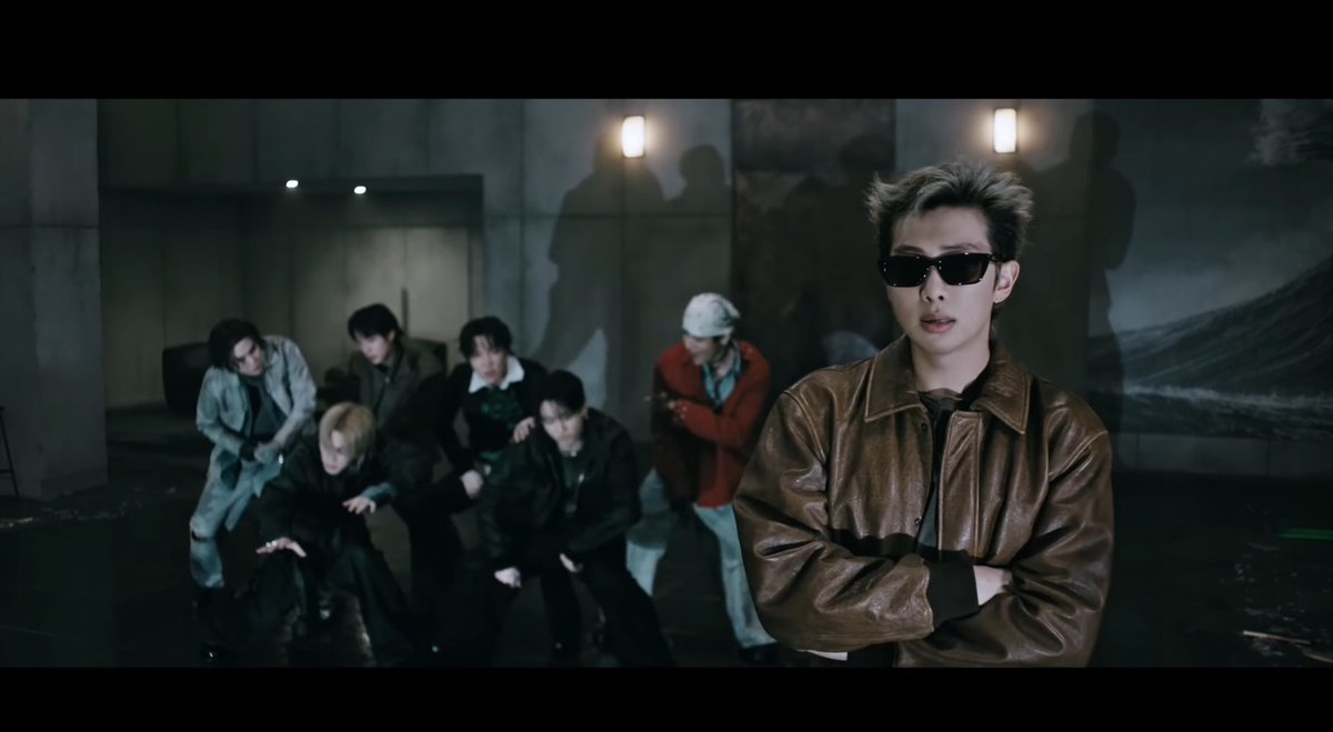 tksovers's tweet photo. CRAZIEST MV EVER https://t.co/WF6ktmOpa6