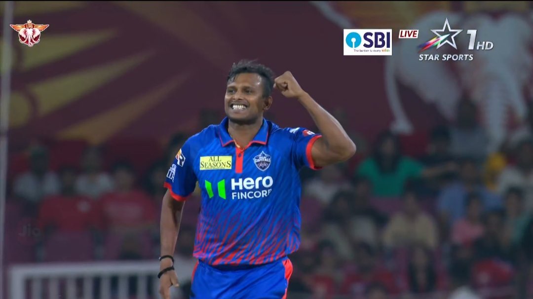 𝙍𝙊𝘾𝙆𝙔  tweet media