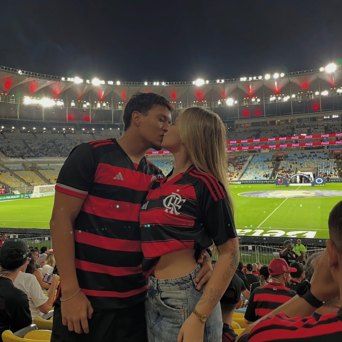 Pela Rua FC tweet media