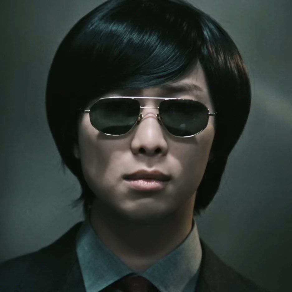 ⋆zy 𝜗𝜚˚⋆ | follow limit tweet media