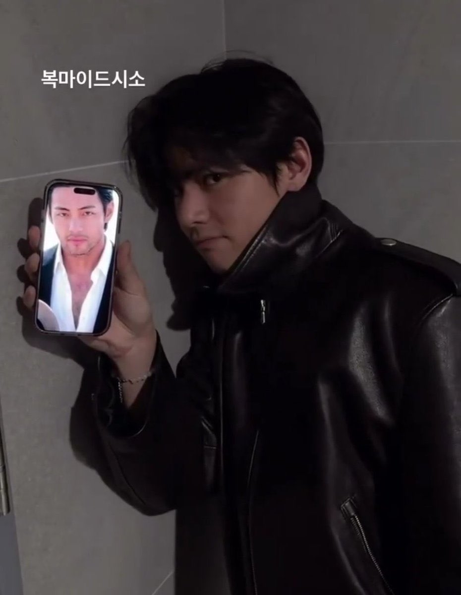 ★ melu ?! tweet media