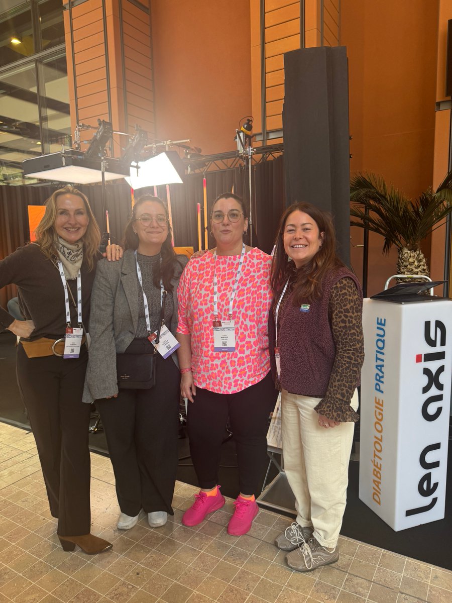SABOURETCardio's tweet photo. No rest for the wonder women of #LenAxis☀️at #SFD Congress https://t.co/bJ3SR8UQI8