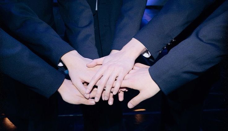 CLOSE YOUR EYES NEWS tweet media