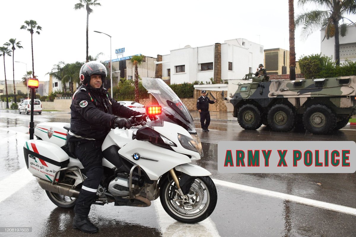 KOMARMIES's tweet image. Back to #COVID19 curfew period in #Morocco #Maroc 🚨

Moroccan #Police 🇲🇦 Motorcycle Unit #Kawasaki #BMW 🏍 X #Renault VAB Armored Patrol Carrier Royal #Moroccan Armed Forces 🇲🇦